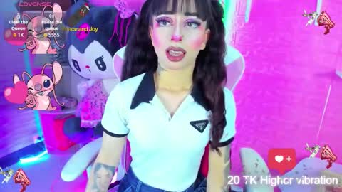  hanna  online show from 11/09/25, 12:09