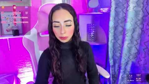  hanna  online show from 11/21/25, 03:05