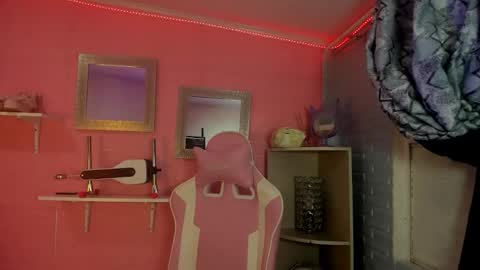  hanna  online show from 11/27/25, 03:08