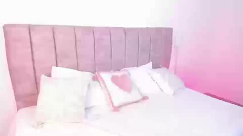 hanna_bunny15 online show from 09/12/25, 09:04