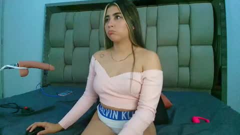 Hanna Castro online show from 09/21/25, 05:09