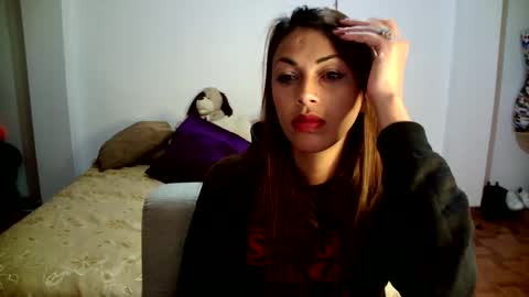 Hanna charming online show from 12/03/24, 12:24