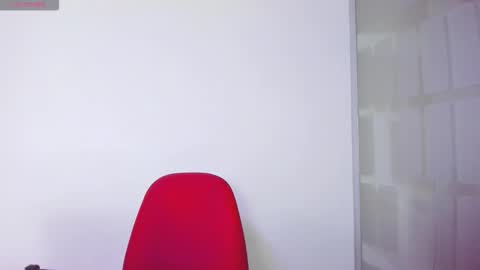 Sara online show from 02/01/26, 01:53