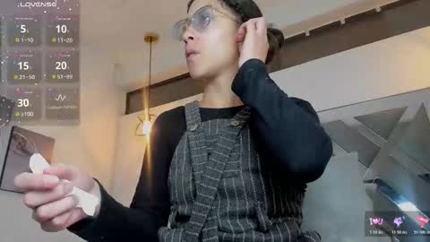 HANNA online show from 11/29/25, 01:47