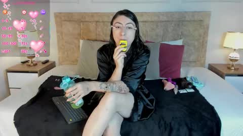 Snapshot of hanna_daze chatting on 02/13/26, 11:28 hanna_daze online show from 02/13/26, 11:28