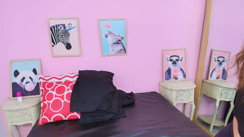  Hanna  online show from 12/14/24, 03:40