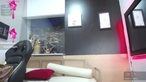 Snapshot of hanna_lamber chatting on 03/08/25, 05:38 hanna_lamber online show from 03/08/25, 05:38