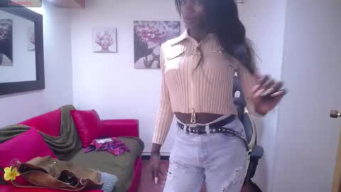 Snapshot of hanna_lamber chatting on 09/22/25, 12:29 hanna_lamber online show from 09/22/25, 12:29