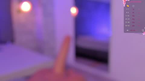 Hanna Lee online show from 12/04/24, 03:54