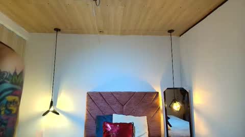  H A N N A  online show from 02/10/26, 07:40