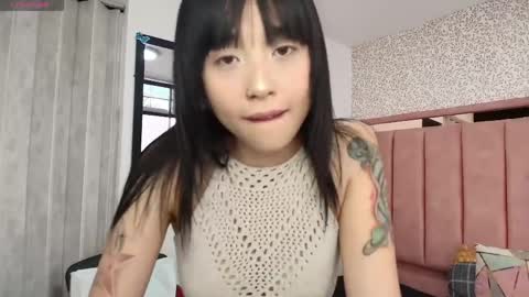  H A N N A  online show from 04/06/26, 07:48