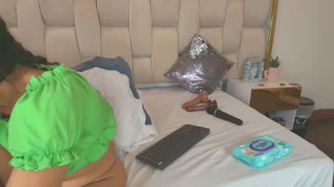 Hanna lens online show from 04/16/26, 09:39