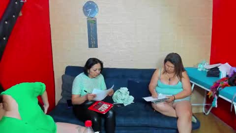 Hanna online show from 11/04/25, 01:38