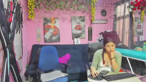 Hanna online show from 05/25/26, 12:11