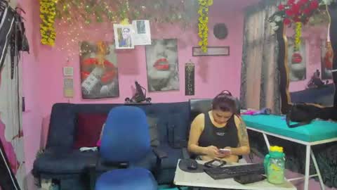 Hanna online show from 06/16/26, 12:30