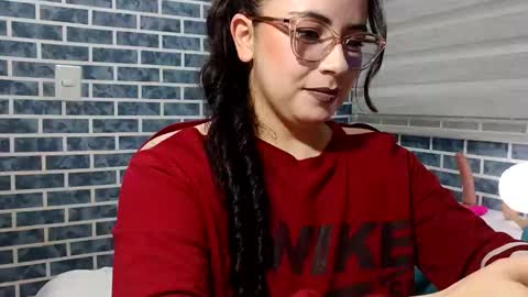 hanna_moons online show from 04/08/26, 01:49