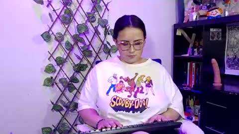 Snapshot of hanna_moons chatting on 07/07/26, 07:23 hanna_moons online show from 07/07/26, 07:23