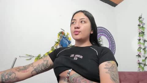 Camila online show from 12/31/24, 02:58