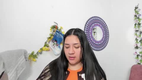 Camila online show from 01/04/25, 05:16