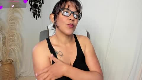 Hanna musk online show from 04/10/26, 07:07