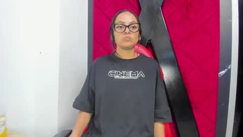 EVA online show from 01/11/25, 03:02