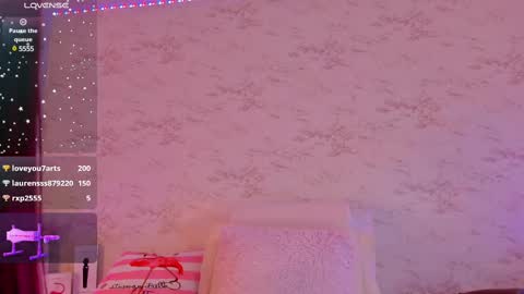 Snapshot of hannablaze_ chatting on 02/13/25, 05:26 HannaB online show from 02/13/25, 05:26