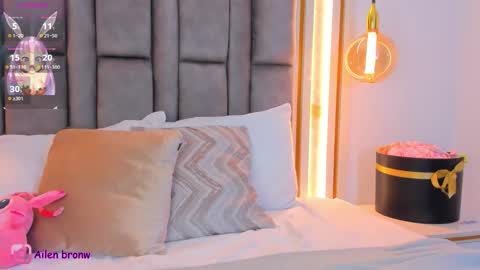 Eliana online show from 03/11/26, 01:22