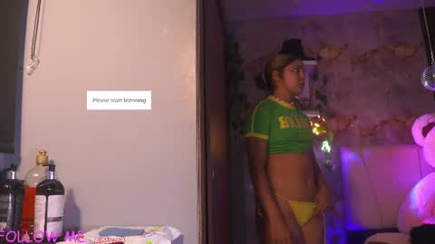 Snapshot of hannachris chatting on 06/14/26, 01:47 Hanna online show from 06/14/26, 01:47