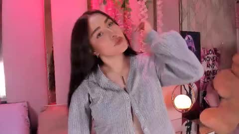 hannacollins_2 online show from 02/22/26, 02:26