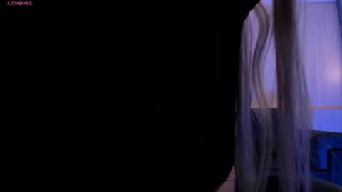  Hanna Connor  online show from 02/25/25, 08:41