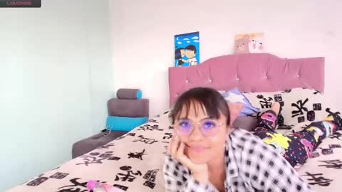 Snapshot of hannadanny chatting on 02/18/25, 06:37 hannadanny online show from 02/18/25, 06:37