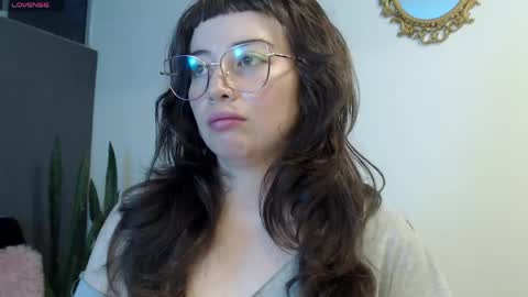 Snapshot of hannah_hexx chatting on 04/28/26, 04:17 HannahHexx online show from 04/28/26, 04:17