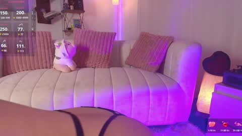 hannah_lovee online show from 01/16/25, 06:46