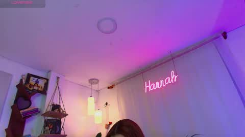 Snapshot of hannah_lovee chatting on 04/19/26, 03:17 hannah_lovee online show from 04/19/26, 03:17
