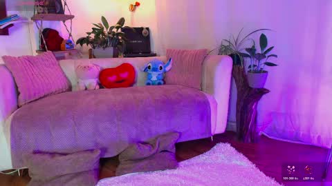 Snapshot of hannah_lovee chatting on 05/16/26, 02:52 hannah_lovee online show from 05/16/26, 02:52
