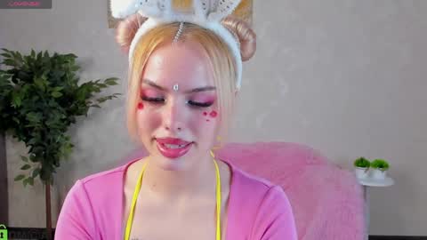 HannahMckay online show from 04/11/26, 12:31