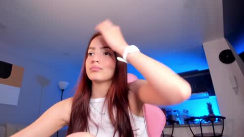 Hannah online show from 01/29/25, 02:30