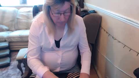 hannahcd57 online show from 05/26/26, 02:35
