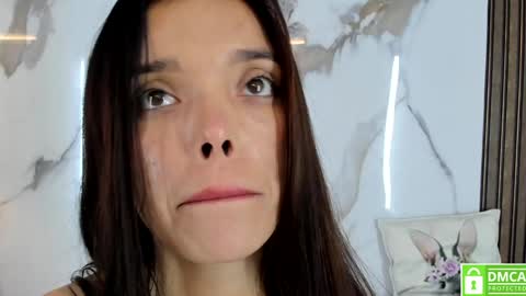 Hannahill69 online show from 02/04/25, 10:32