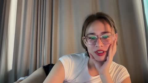 hannahinto online show from 02/12/26, 12:44