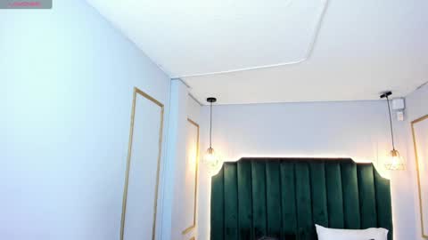 HannaPaola online show from 01/31/25, 03:52