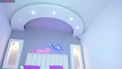 HannaPaola online show from 03/05/25, 10:43