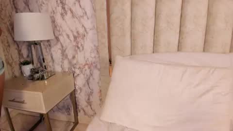 HANA  online show from 12/20/25, 11:12