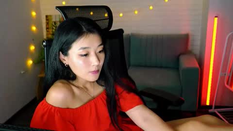 hannarosie online show from 09/15/25, 07:25