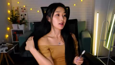 hannarosie online show from 09/18/25, 08:33