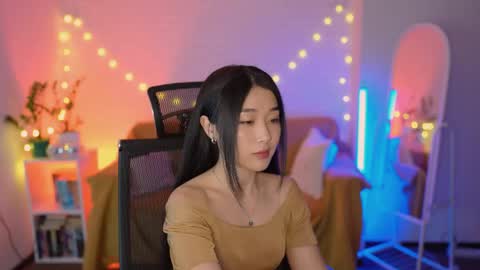 hannarosie online show from 04/17/26, 08:12