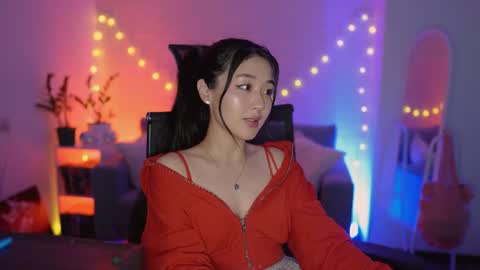 Snapshot of hannarosie chatting on 06/28/26, 03:51 hannarosie online show from 06/28/26, 03:51