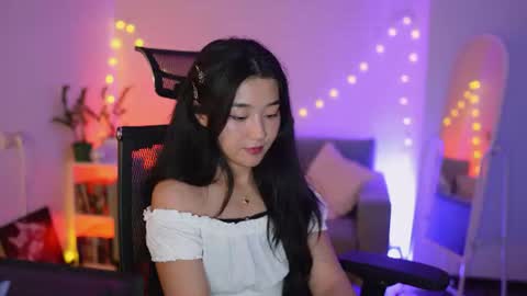 Snapshot of hannarosie chatting on 07/15/26, 04:56 hannarosie online show from 07/15/26, 04:56