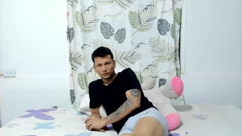 Snapshot of hannasexmatheu chatting on 06/28/26, 01:00 hannasexmatheu online show from 06/28/26, 01:00