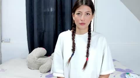 Snapshot of hannasexmatheu chatting on 07/04/26, 12:33 hannasexmatheu online show from 07/04/26, 12:33